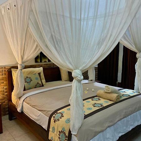 Zoe Bungalows Gili Trawangan Bagian luar foto