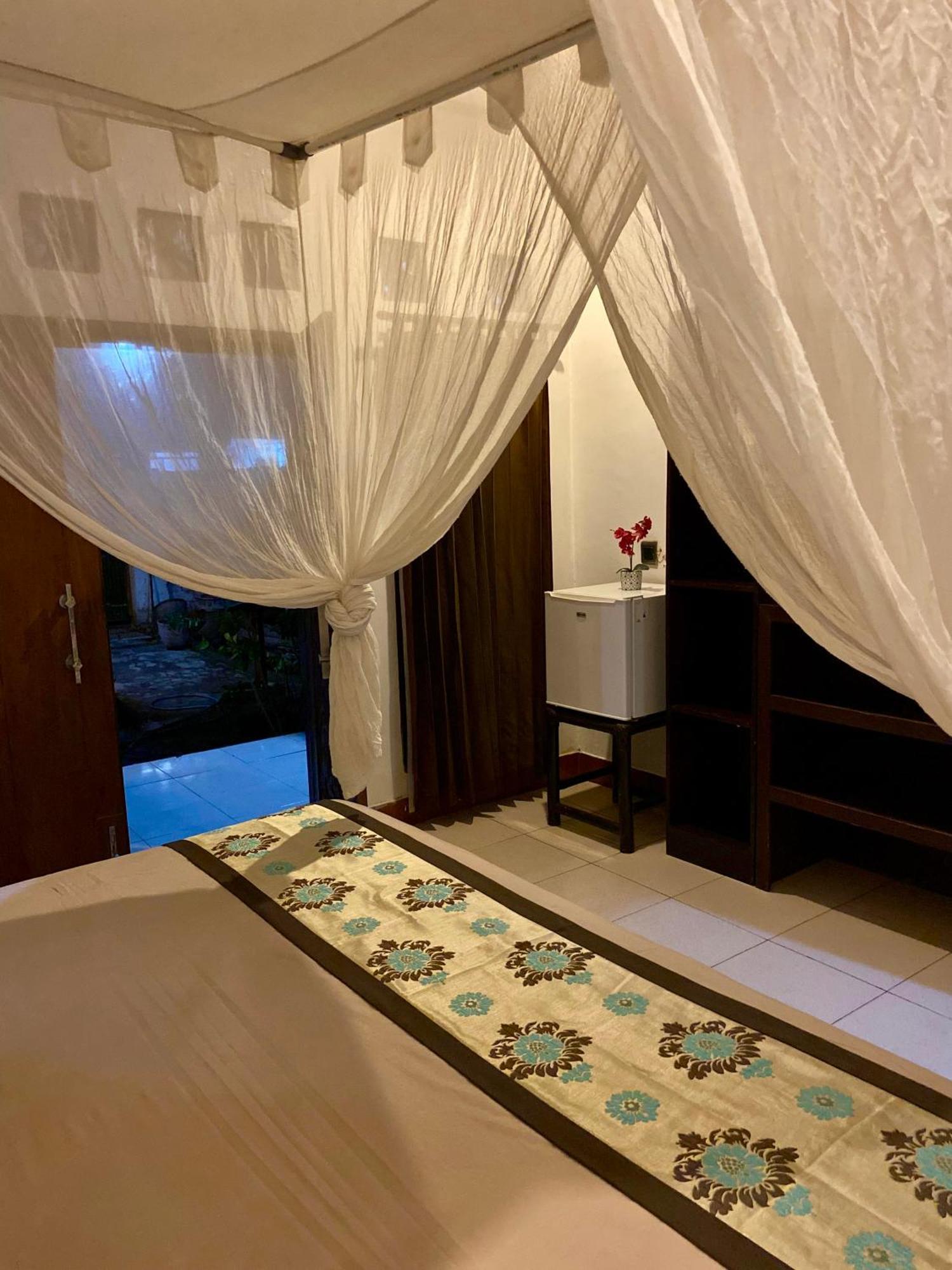 Zoe Bungalows Gili Trawangan Bagian luar foto