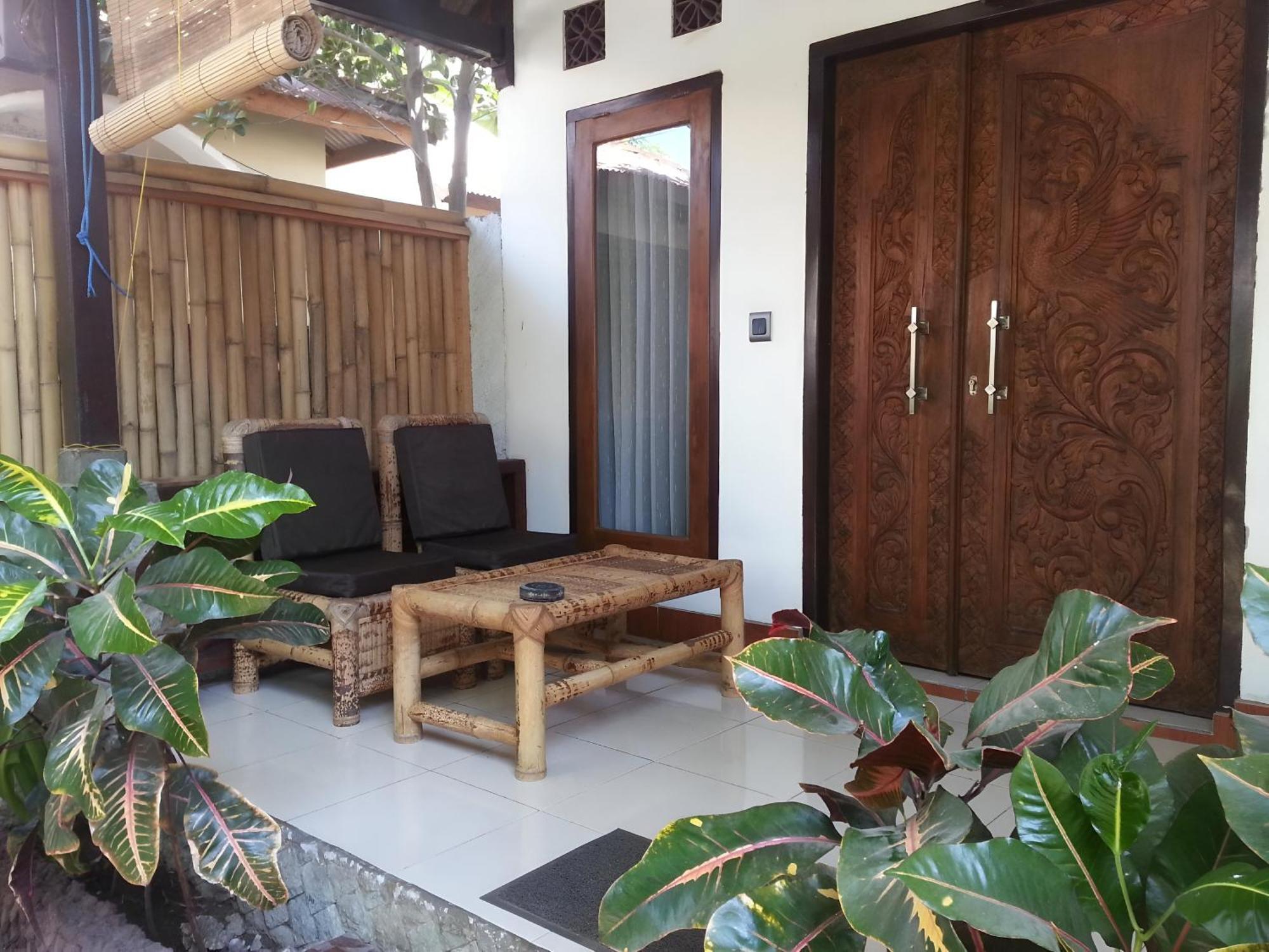 Zoe Bungalows Gili Trawangan Bagian luar foto